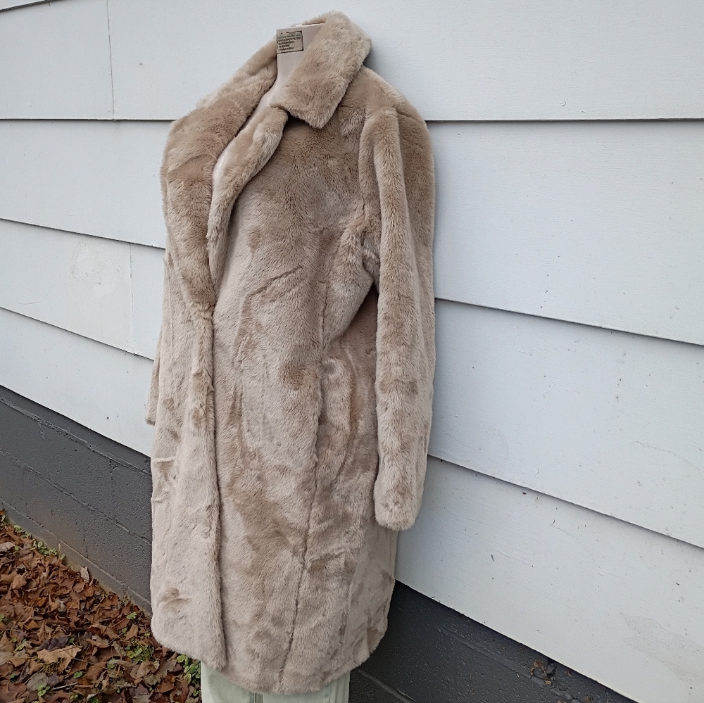 SOLD Express Faux Fur Coat - Picture 1 of 7